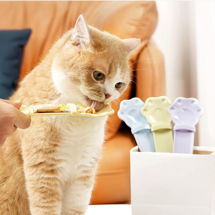 Plastic Cat Strip Spoon Feeder